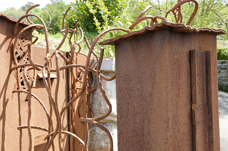 CERRAMIENTO DE FORJA