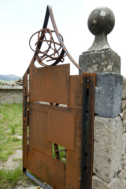 DETALLE ENTRADA ACERO CORTEN