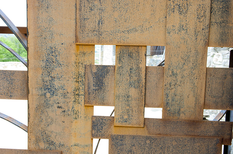 DETALLE PUERTA ACERO CORTEN