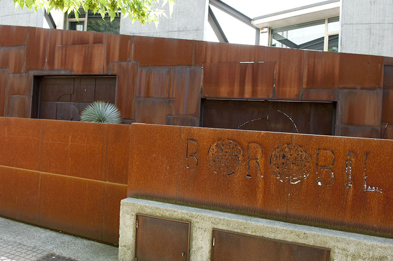 FACHADA DE ACERO CORTEN